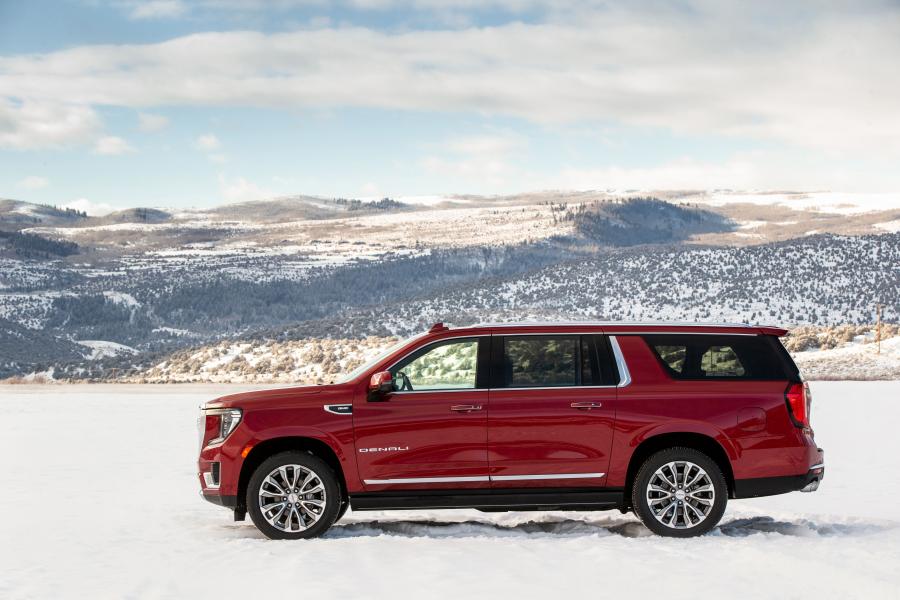  GMC Yukon XL Denali 2020 года  (фото 2 из 14)